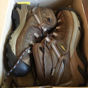 Keen hiking boots